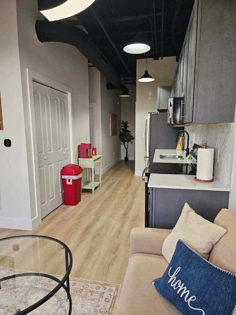 4de6957f cb49 4ba6 8763 a85453f7d4d5.jpg