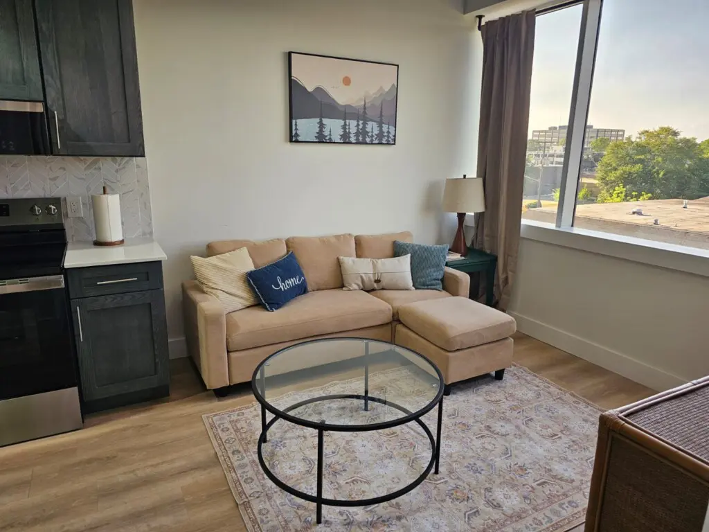 83f49a0f 95eb 4cd1 b3e0 9a1b47ee2135.jpg