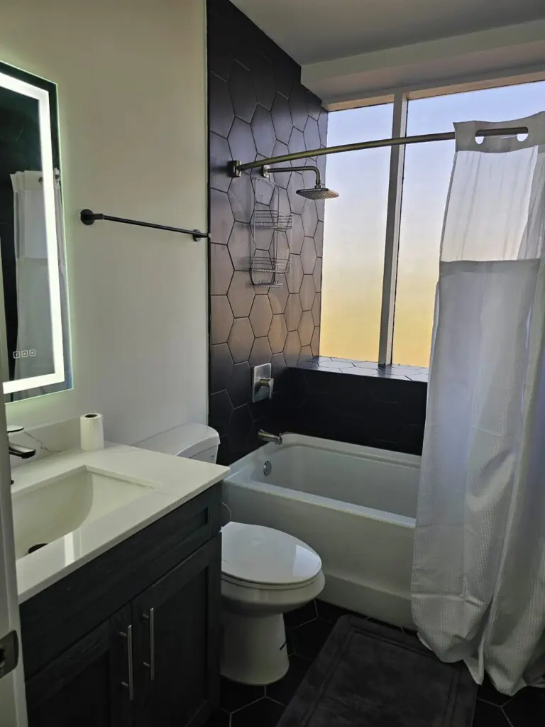 bac9810f 1636 43e7 afe8 8c38f372de19.jpg