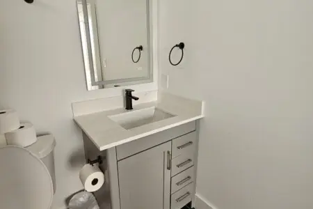 140c8aaa e55e 482a 84cb 61429784d244.jpg