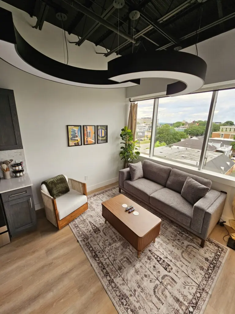 29916789 792c 4a88 921e 9dd716216678.jpg