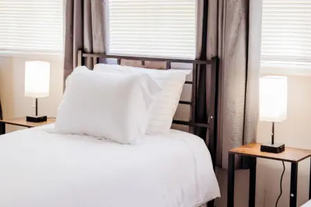 4ae98b67 bede 43b8 b13e 5dd2d528b3c5