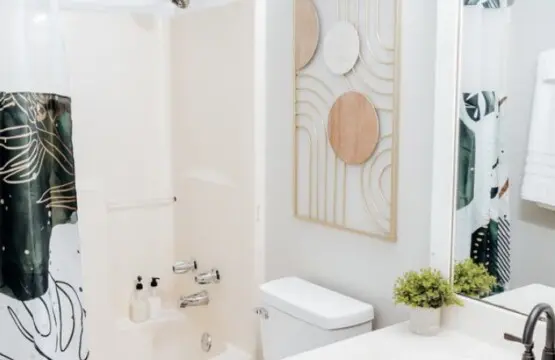 e98fae56 aa00 440d ac87 58068f8fd8be