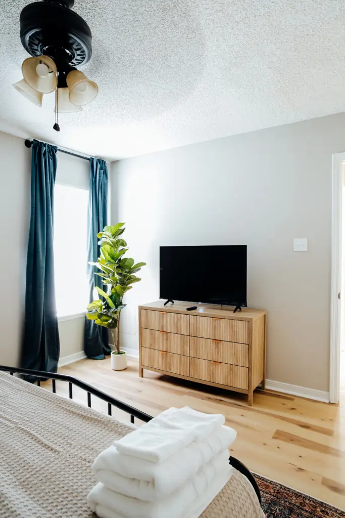 ea74afc8 08a4 45ff ac32 f374d2c61fe9