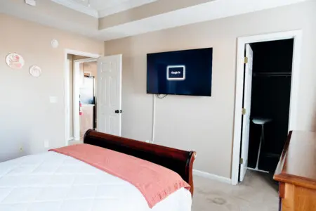 27e3311c 9f46 402a 9e56 849700928e5f