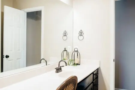 46607221 c5a5 40df 991e b2d9a8a84a0a