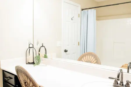 77bc8589 a26a 4450 ad3a 2922fea7200b