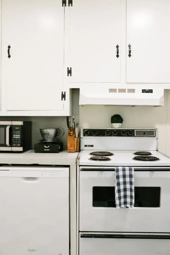 028544bf 5bf6 4c93 a511 777ae84db36d