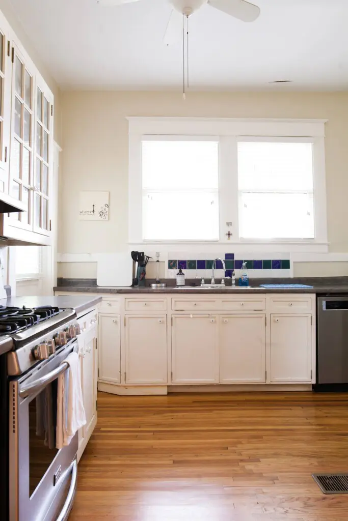 093aa110 f6c0 454a 84b4 0d0ff8784278