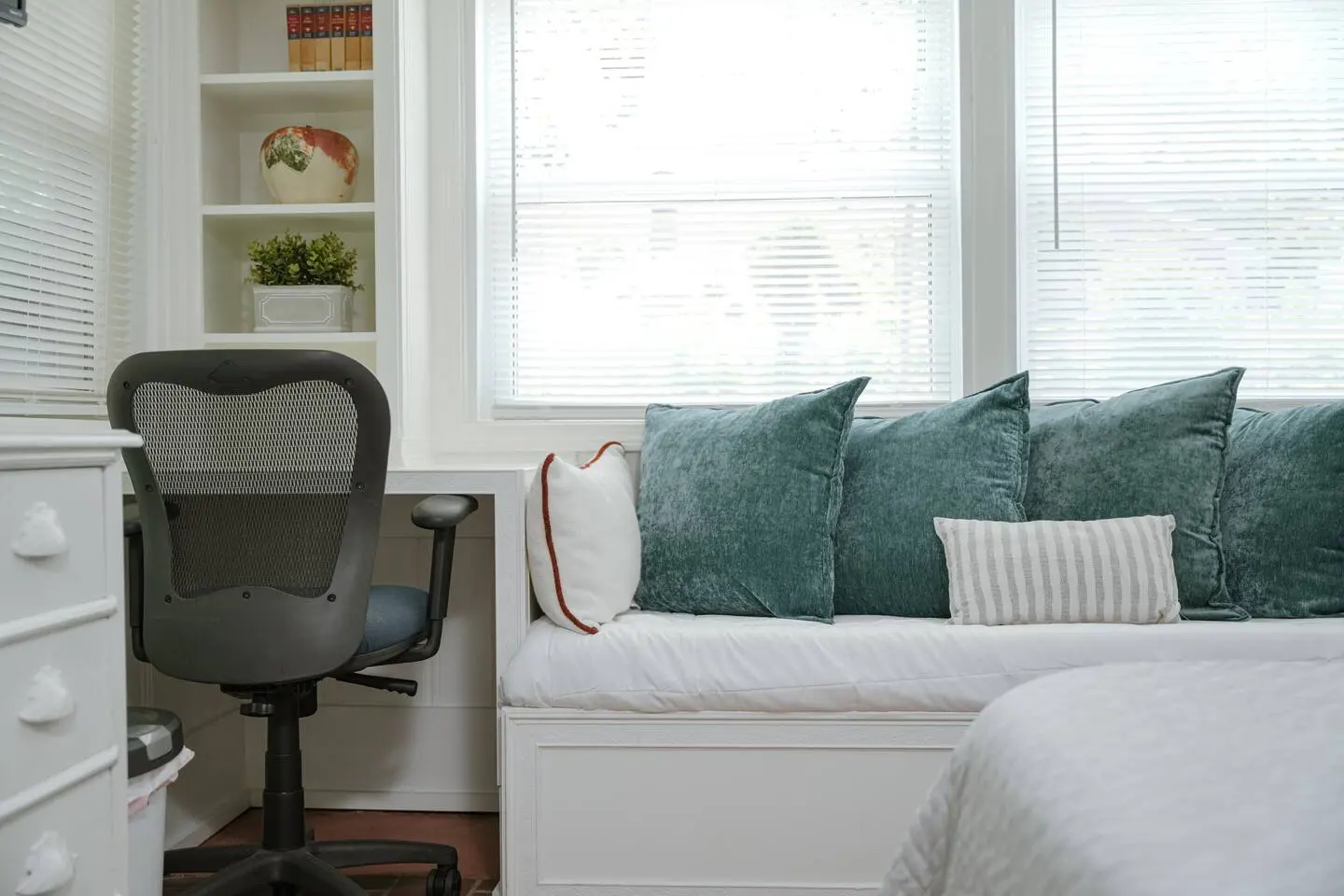 131d625b 06be 4517 9f16 7fb4fcf2403c