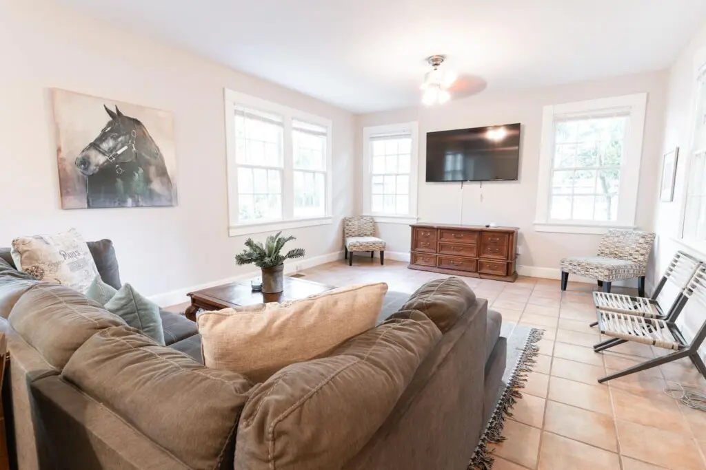 17b05056 fa73 4acd bfce 14ba8c2c473d