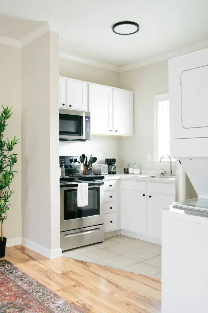 17e4407f b146 4acf b63c 7f601cf21974