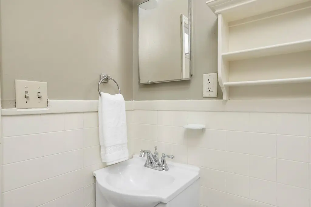 1d5f8852 1666 4530 9166 0c18c7b62a98