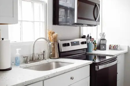 1ecc3a52 5c74 4383 a855 3f9c82c702a9