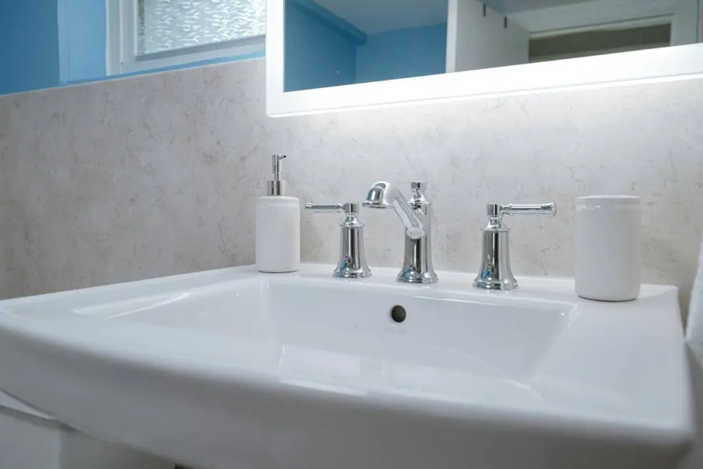 24efdcbe 80e2 4e3d a985 05528d3890d3