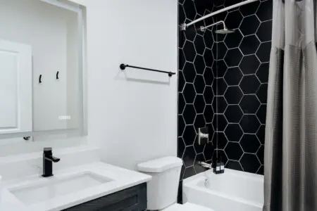 2f0f8d3d 6ac5 48a5 b670 98986fd5eab9