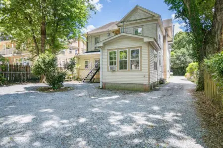 3c87b8ac 51ea 49e5 ad1b fb7a2c87d2b0