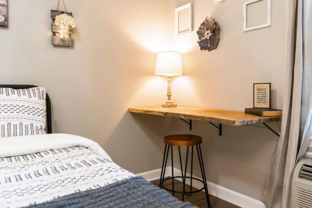 49e30077 1d4c 48fe 803e 1a98a00e60b9