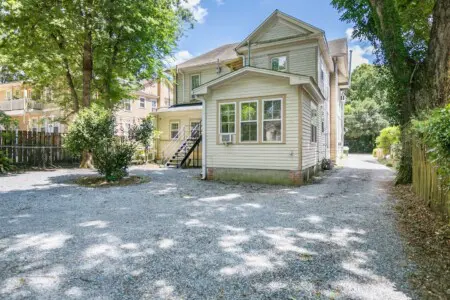 54128163 4249 4098 ae6f f69f061c6d94