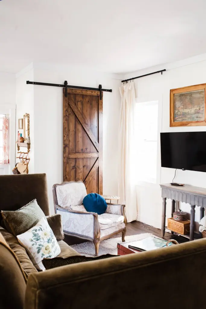 6a497903 760e 40ae 974e 743986311527