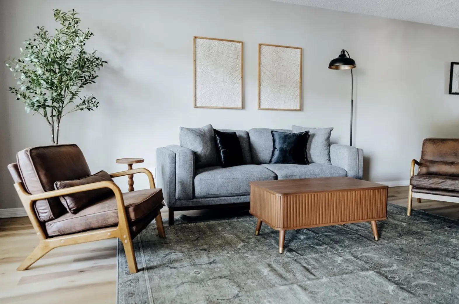 6eafead2 0411 4bdb b6d5 c6dce17342ab