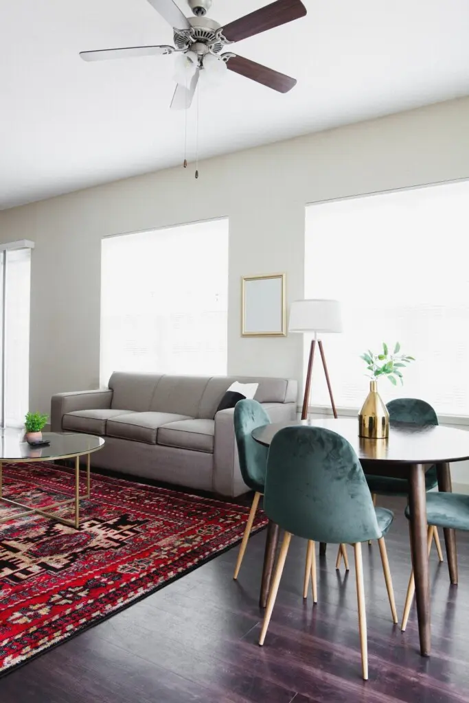 76b12ecc d95e 4594 92c5 3aa8a5dfbaac