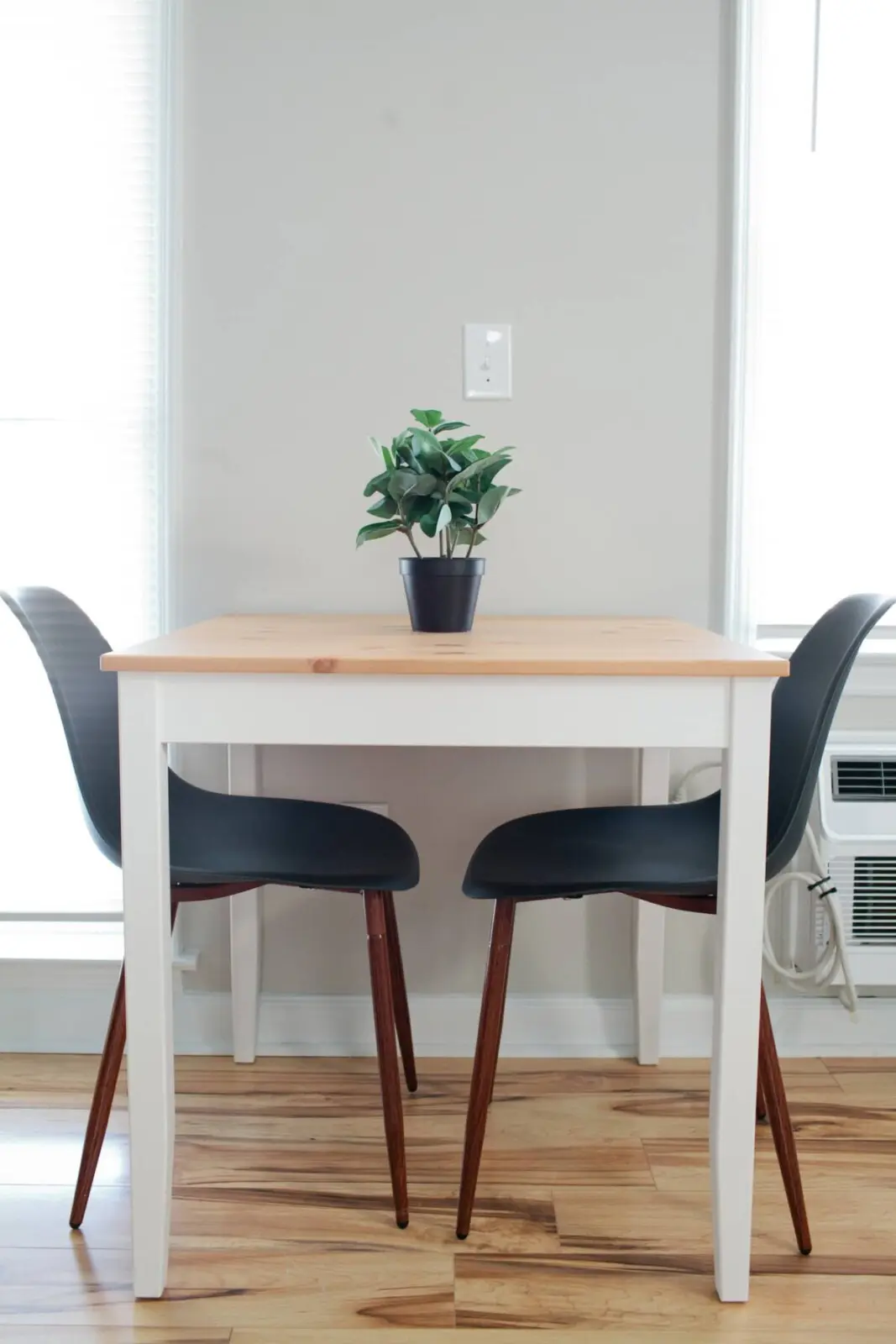 77693a3b 9d3c 4e98 a833 267de487eb8d