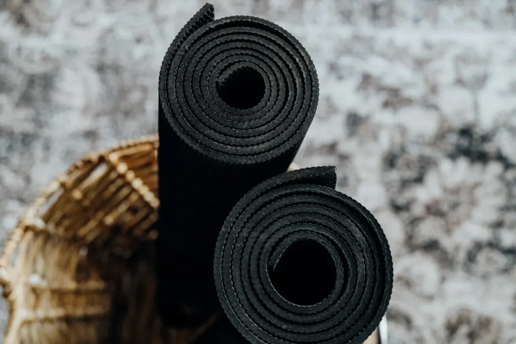 79Commerce.Unit203 108