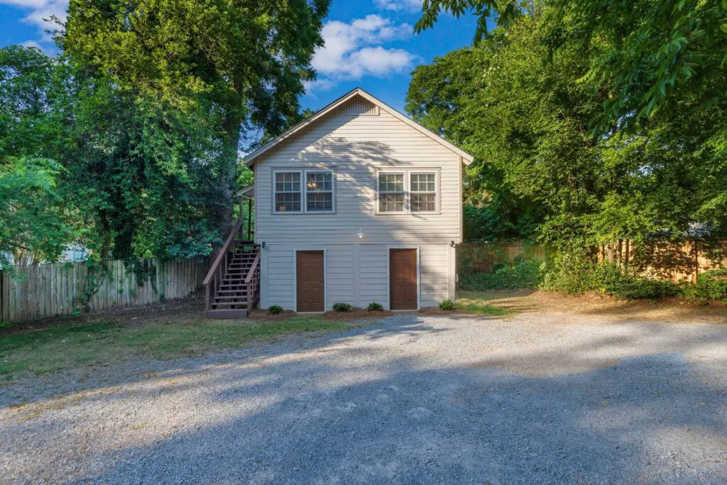 810fc753 8155 49be 93cc af8c342e330f