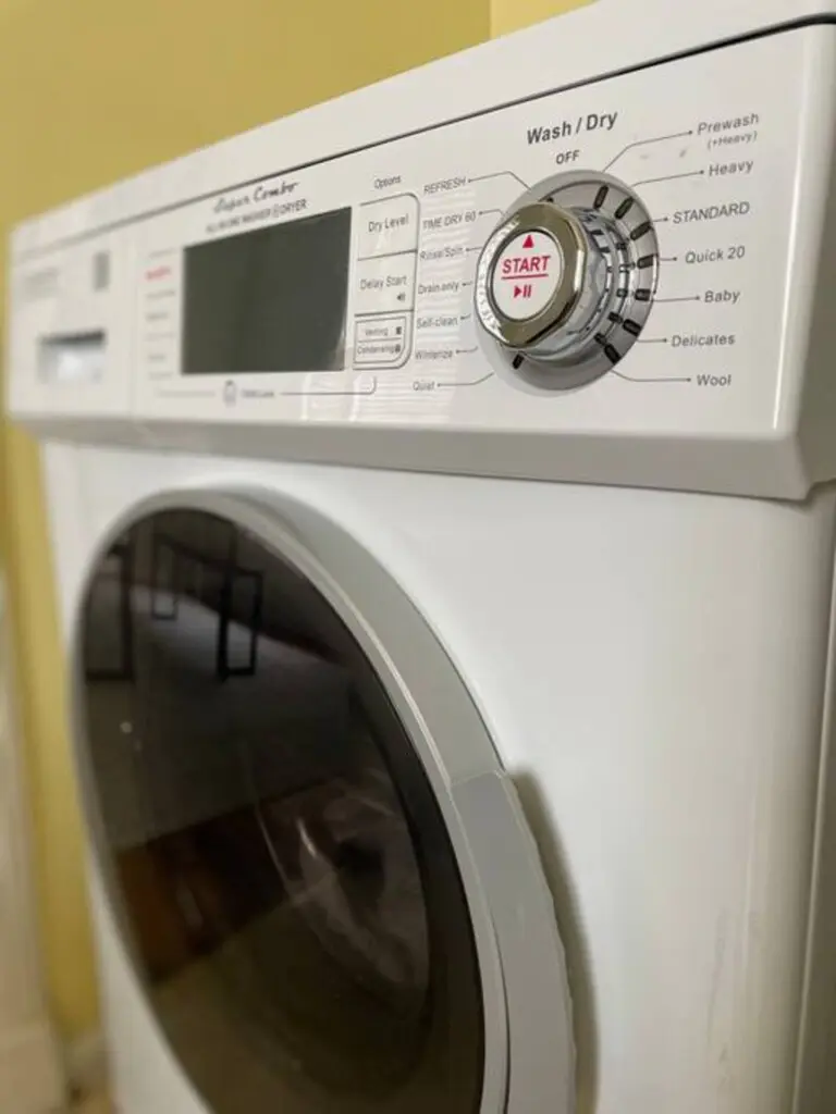 8dca69dc 6286 423c 9879 471b219ea168