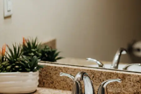 904b9f33 f90c 41fd 954e 7b718f82498f