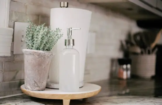 96d5fea2 e030 49d7 8345 8c565fb8a019