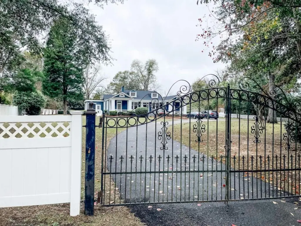 9dd85089 335b 4646 8d7f 0d5fa62f547c