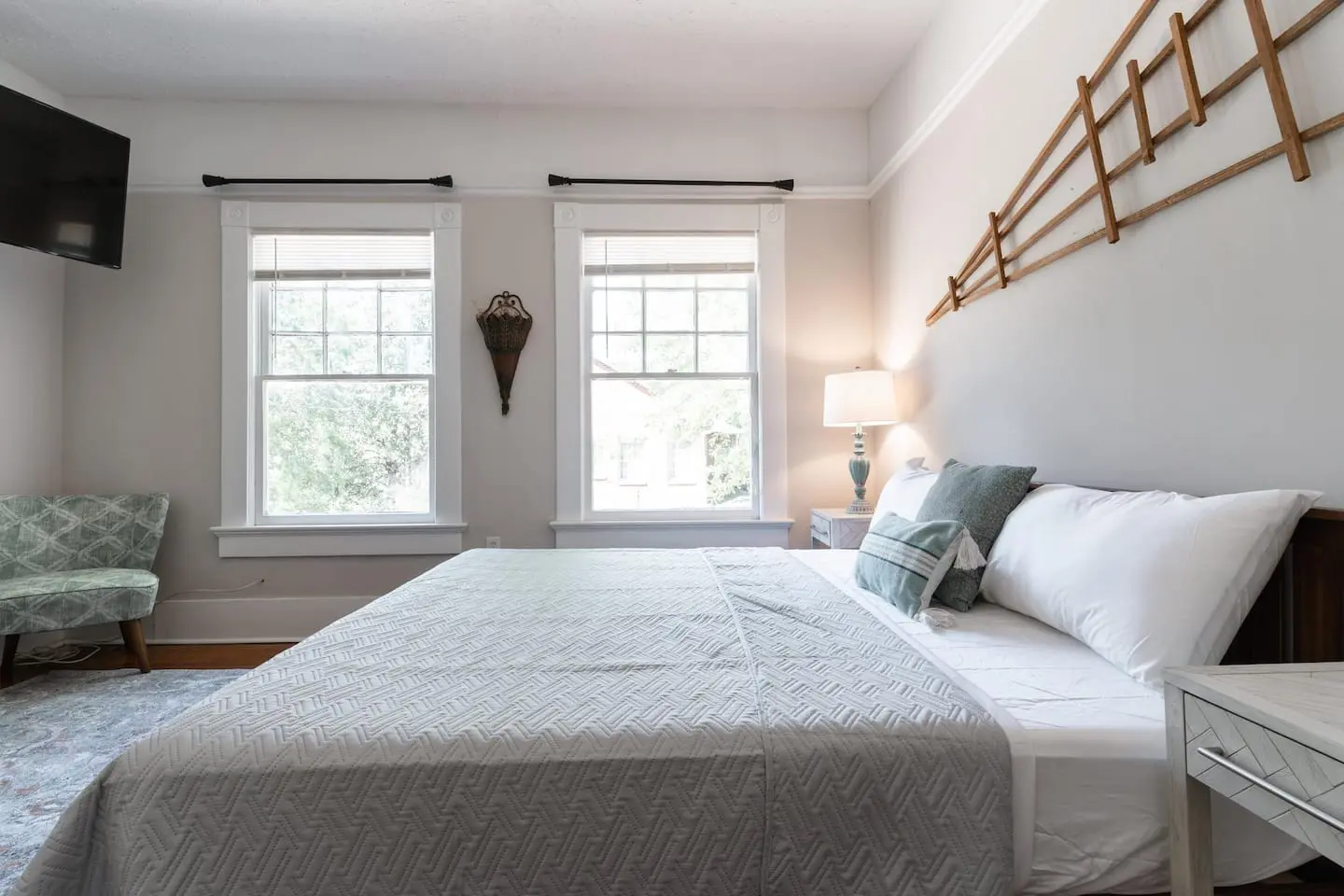 9e68e44f b215 4ea4 8514 37cf41b8aaa4