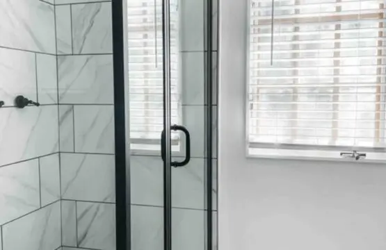 9e9df3a0 e3df 4ae7 aad8 227e68d2e05b