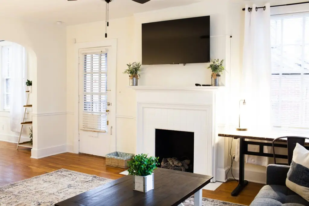 a1cf7044 a8b4 4f3b bb2f c7c6c16287ff