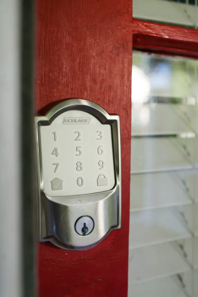 a69c098b 1a54 4421 8e3c 884a12b43e11