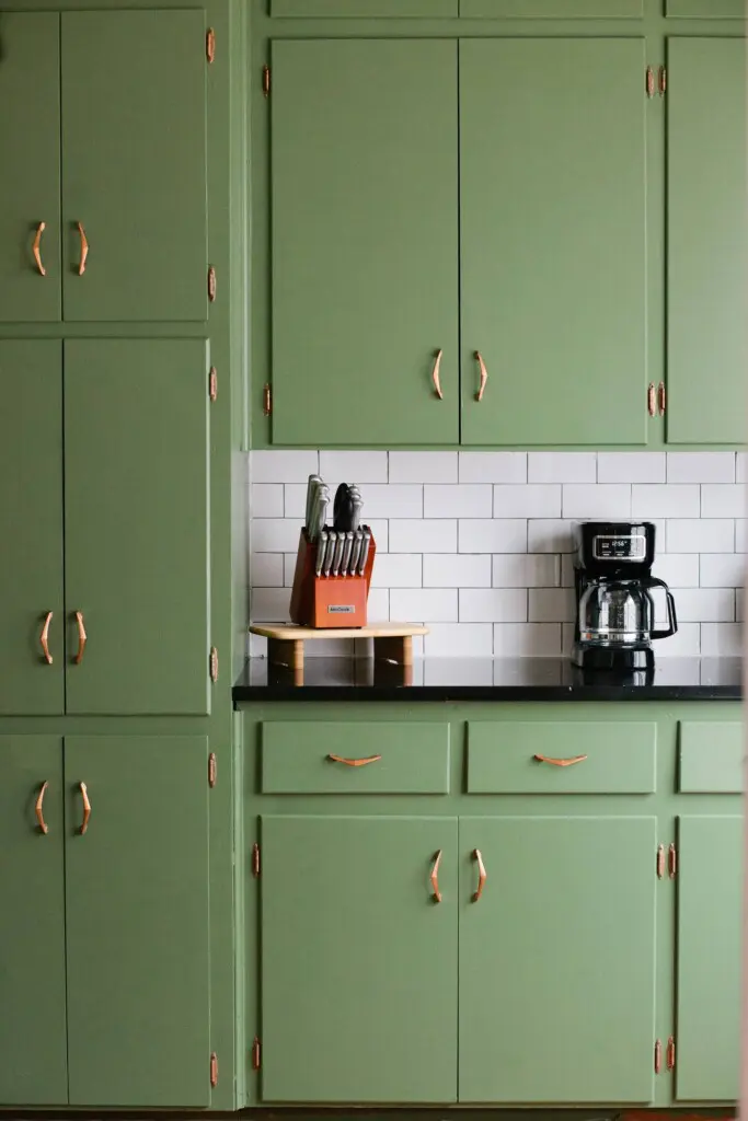 ad7df59e e361 4c35 8238 fdf23538cd73