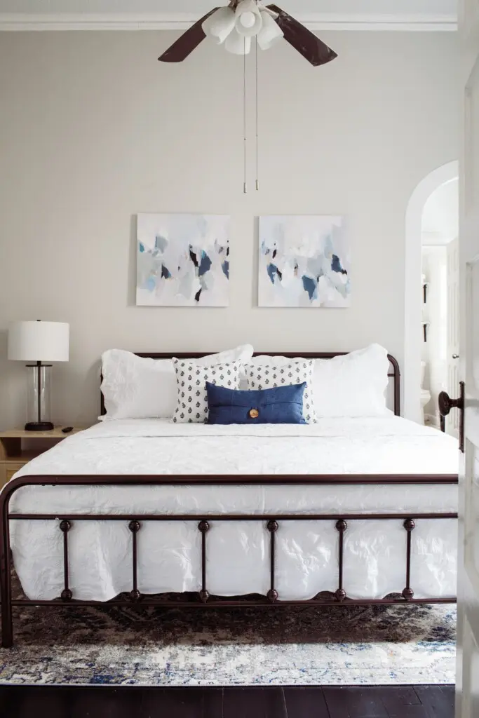 af5d4fa9 b323 44dd bb21 a5d1204ae972