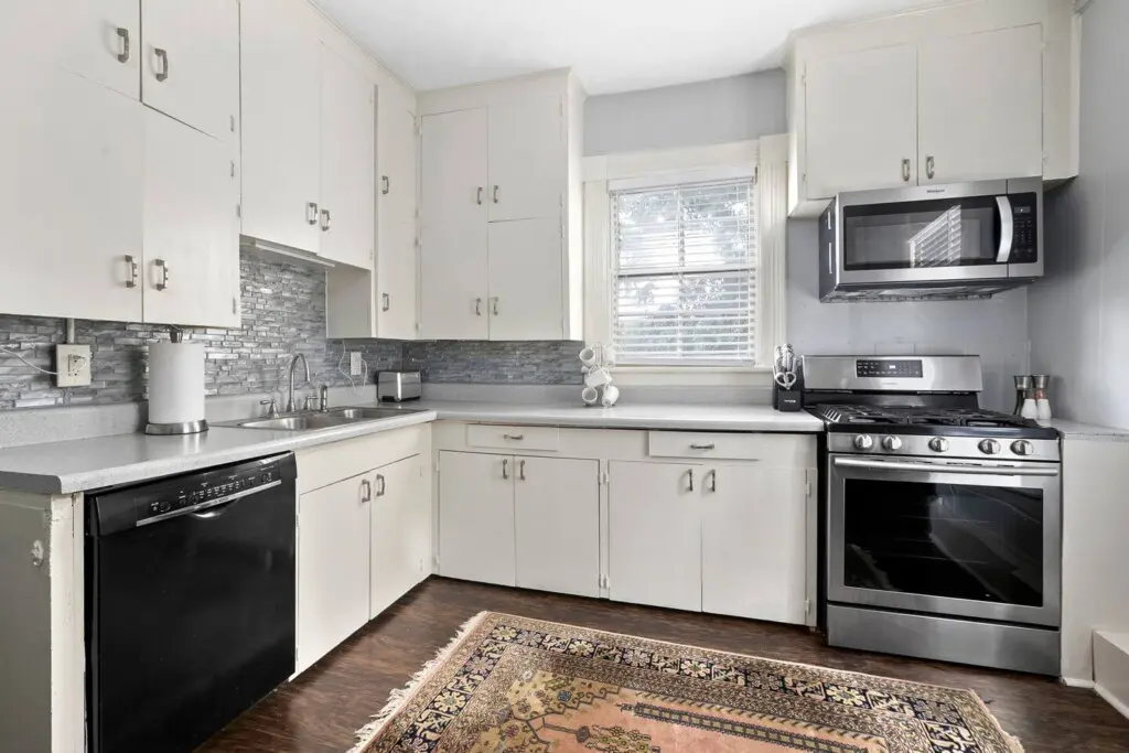 b7678810 1465 4b77 a1d8 148bc20e928b