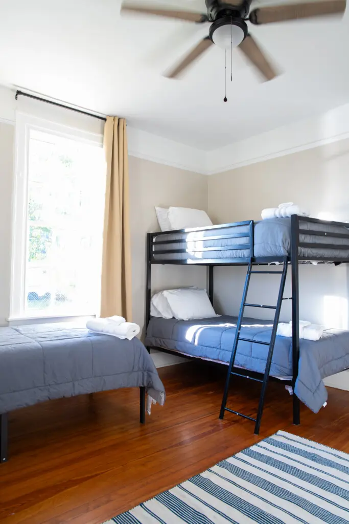 bdfb0547 65b1 4305 a6dd 46edc1979db8