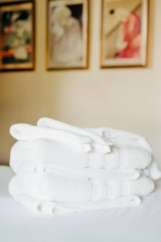 c18cfb81 d74c 42dd 947a 7cf52ec89e79