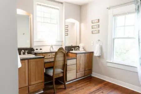 c837eb79 6faf 4e64 bd8a 79c9c3689d9f