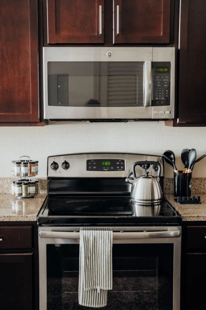 cded1190 f67c 4f4c 8c7f be28553a945b