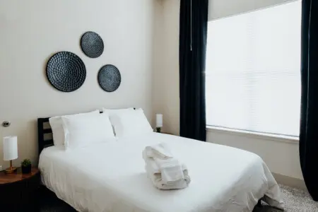 ce9d5d9b cbc4 4a27 ad15 44db0d8ada0d