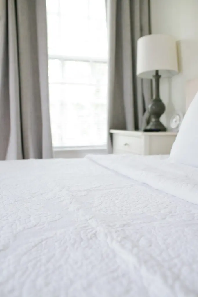 e3b4aadf 9de1 4bd9 8b42 b5f34d3ef9c5