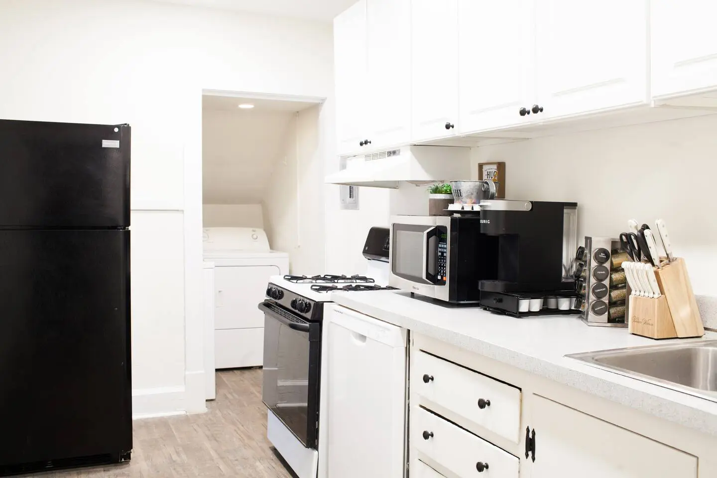 f2c24090 d4f8 4297 a623 6f06f7629571