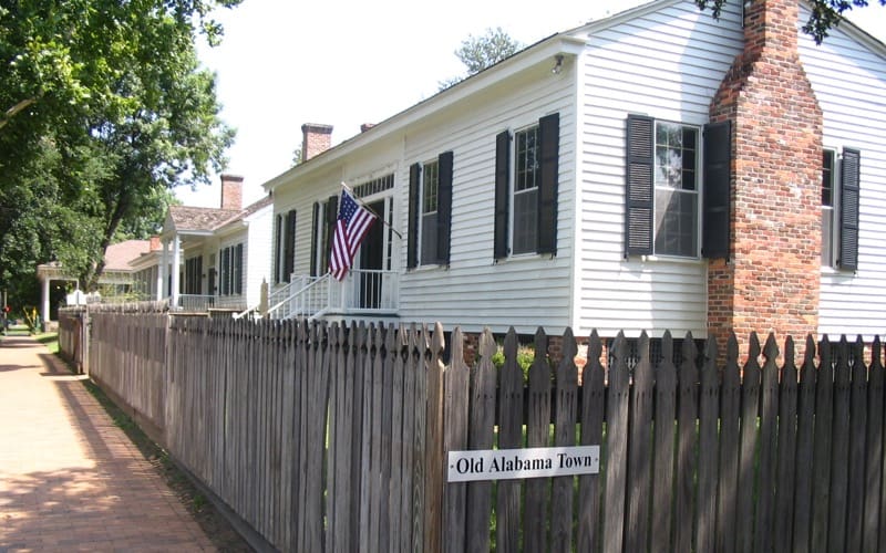 Lucas Tavern 1 (1)