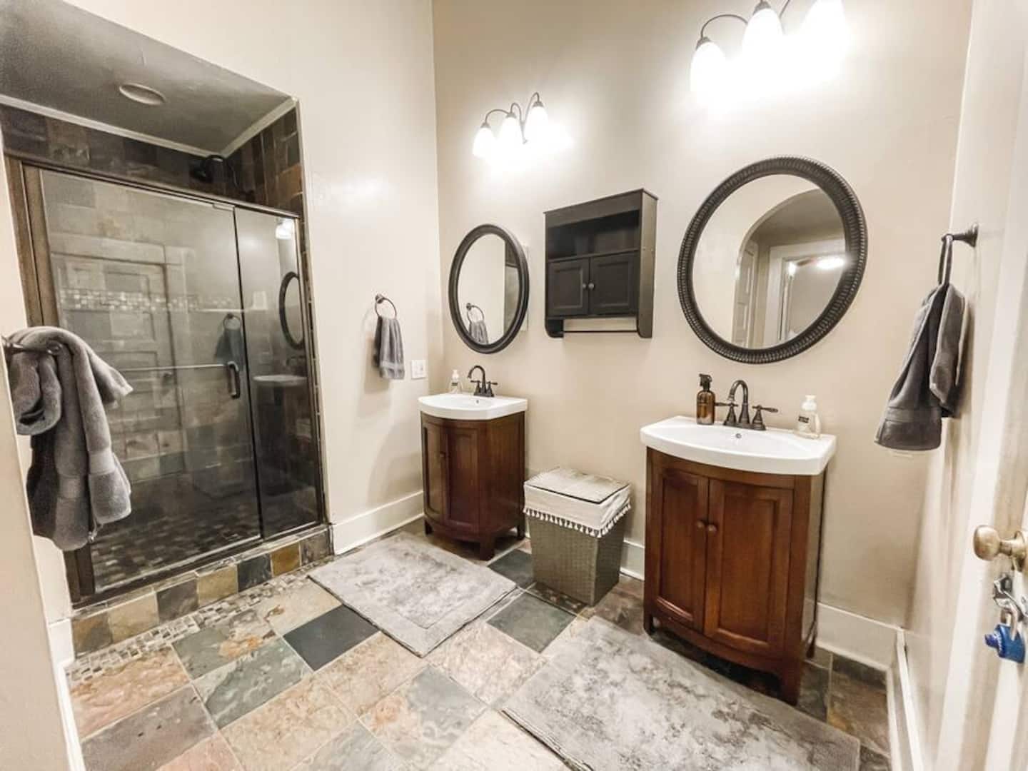 0957c266 fbcf 43c2 9550 7556f115b659