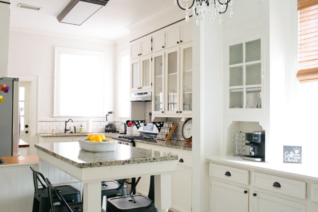 Dreamline Suites Fully Furnished Rentals